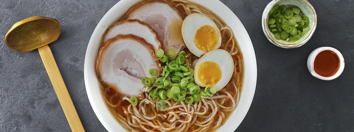 頂讓・生意轉讓中環日韓東南亞餐廳生意・飲食創業・飲食特許經營・加盟・做生意・生意頂讓・頂手・生意買賣・買生意・小食牌・商機・飲食牌照・開小食店・餐廳頂讓
