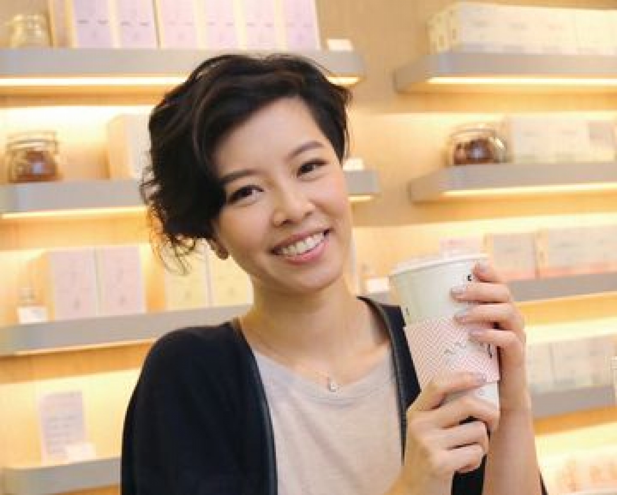 由工商管理轉戰做中醫 80後月賣近2萬杯米水及茶飲