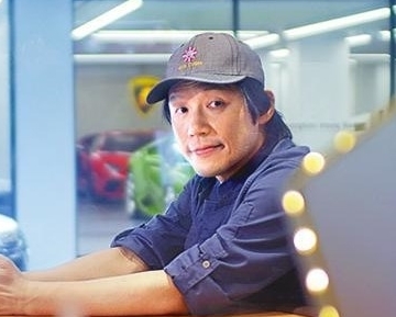 一個人一腳踢 設計師租百呎舖賣家傳咖喱